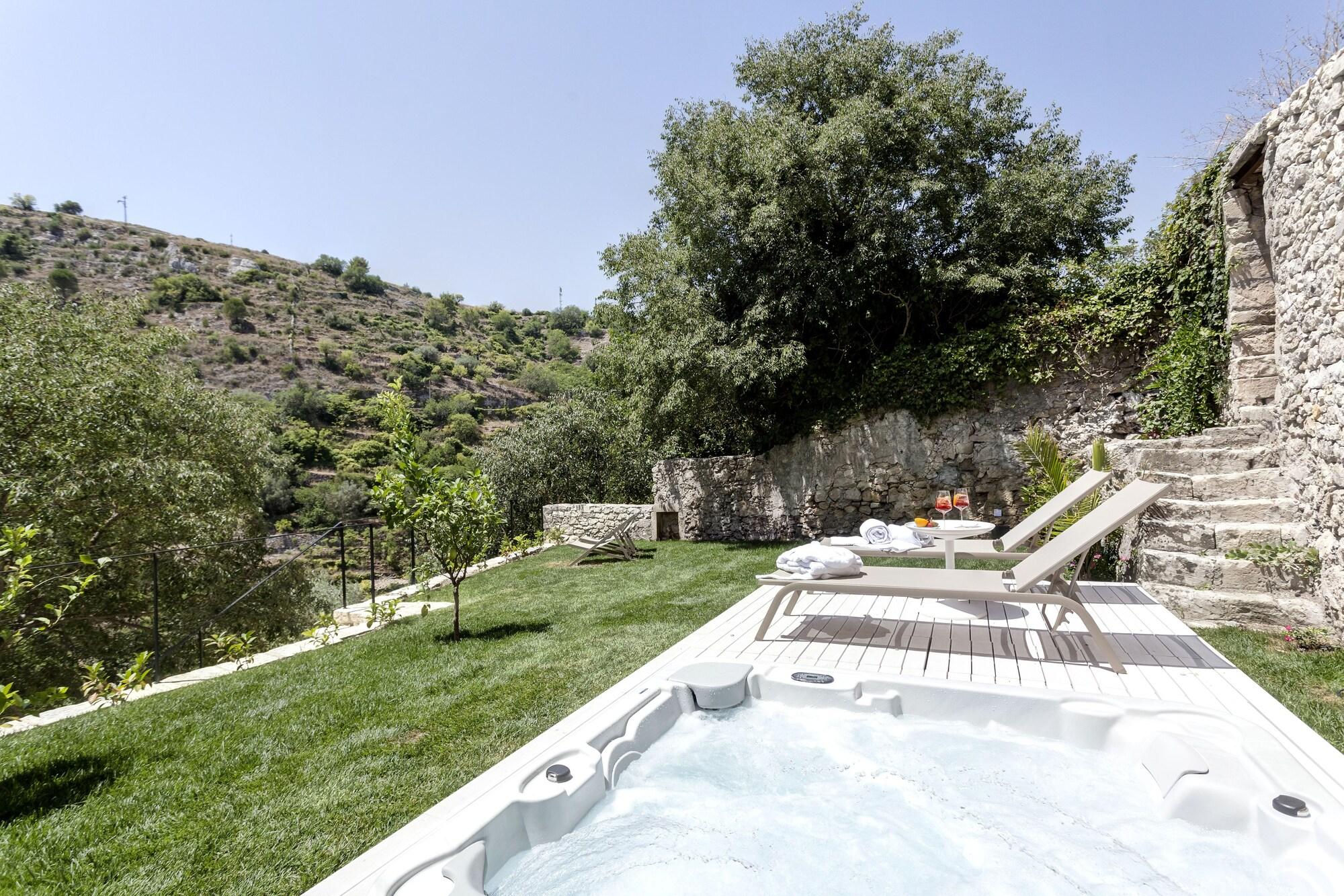 Locanda Don Serafino Historical Boutique Hotel Ragusa Eksteriør bilde